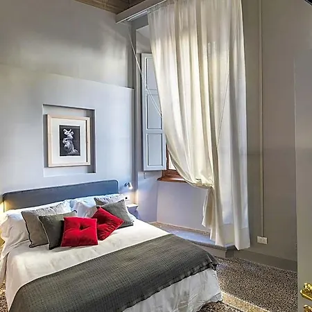 Casa Botticelli Florence