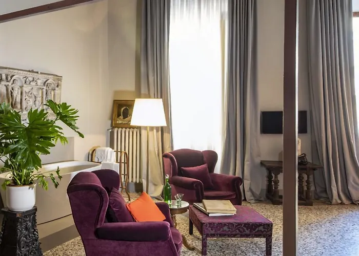 Hotel Casa Botticelli 3*