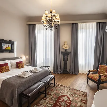 Casa Botticelli Hotel 3*